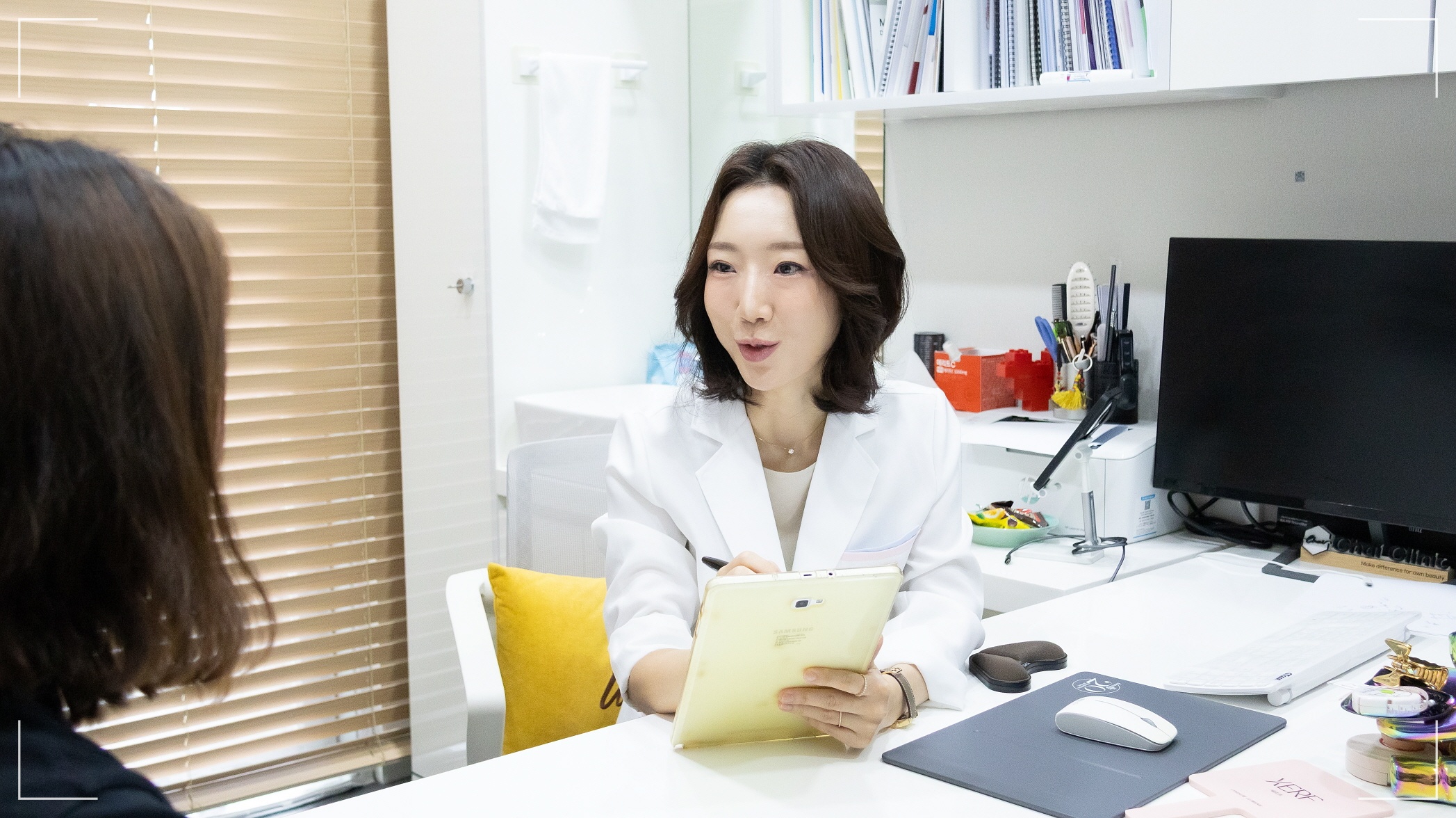 써마지 유지기간 리프팅 잘하는 피부과 차이의원 원장 상담 장면